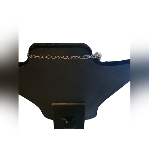 Gold and Turquoise Beaded Necklace - Picture 2 of 3